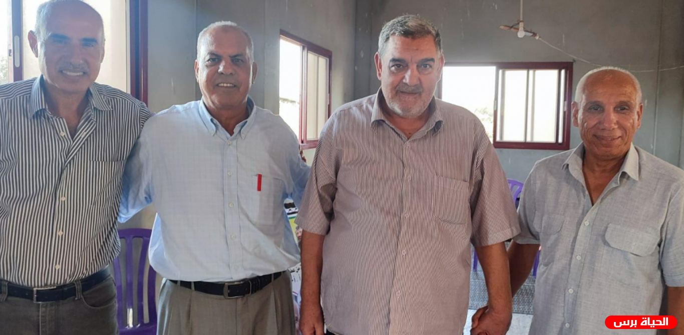 رفح: تهنئة رجل الأعمال محمد عياش لحصوله على ميدالية الإنجاز من الرئيس عباس